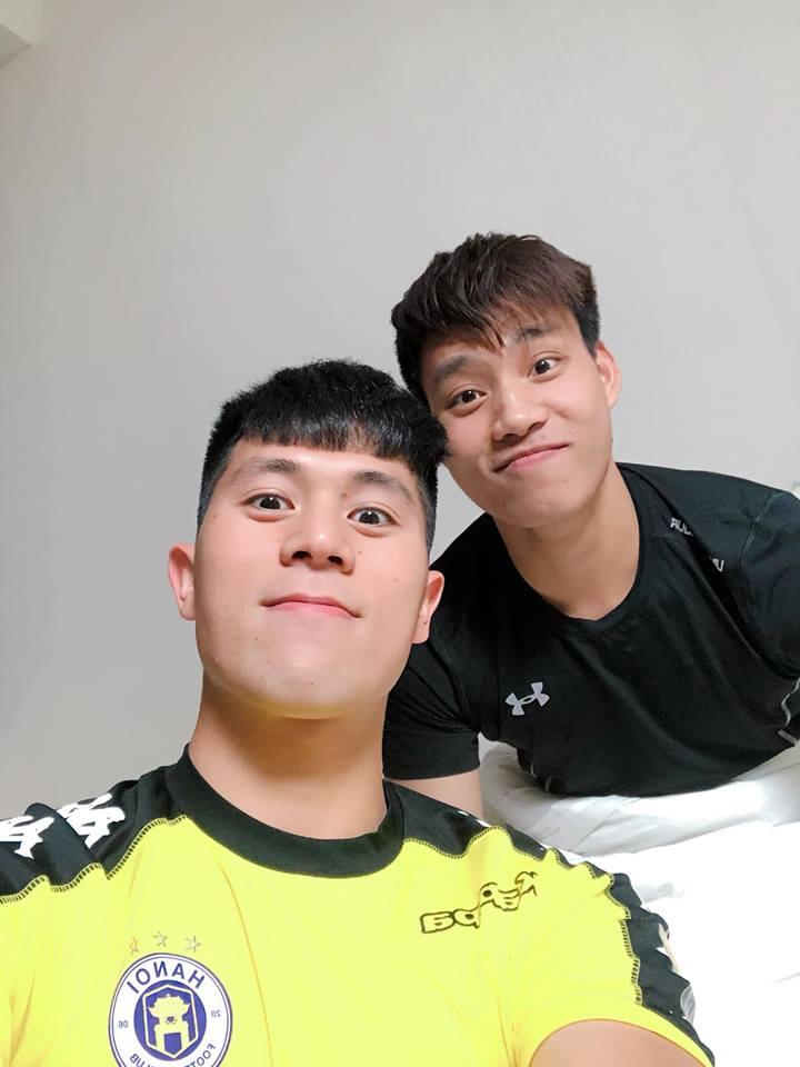 Nhọ như Văn Thanh: Mất công vào bếp nấu ăn lại bị Đình Trọng rao bán khéo trên mạng xã hội-1