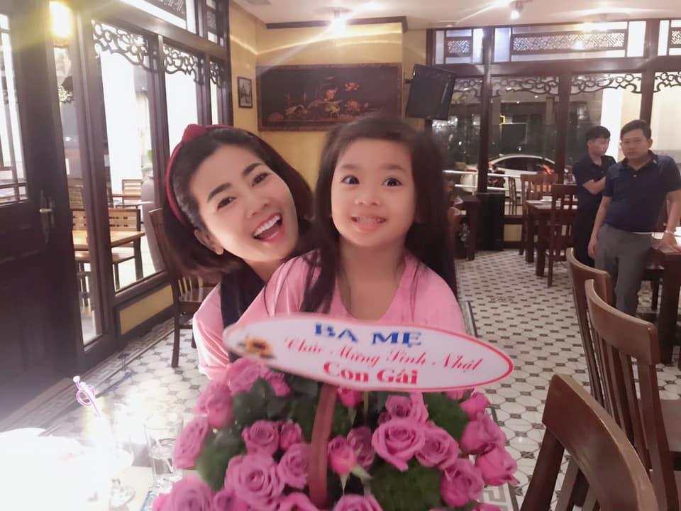 Diễn viên Mai Phương rạng rỡ đón tuổi mới sau nhiều tháng điều trị ung thư phổi-4