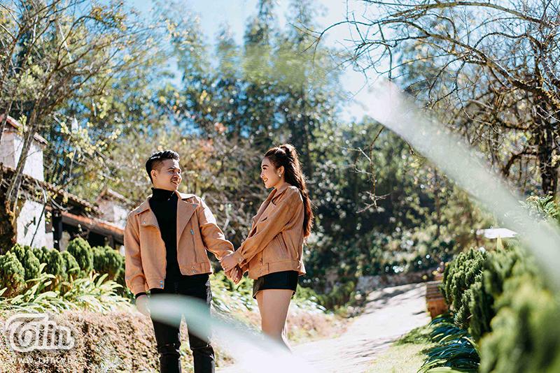 Ngắm trọn bộ ảnh cưới của cô dâu đeo vàng trĩu cổ được 2 siêu xe Rolls-Royce Phantom rước trong đám cưới khủng ở Nam Định-10