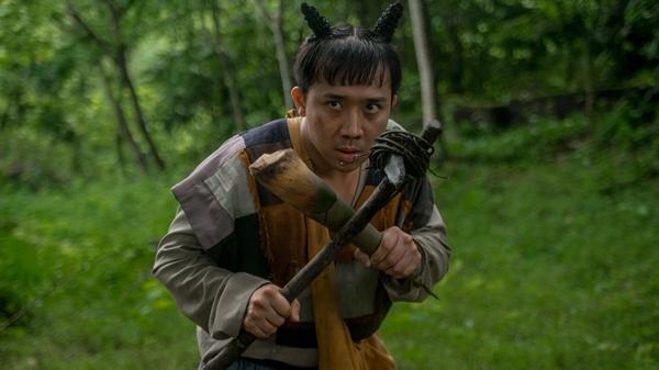 Chết cười với tạo hình giả gái xấu đau xấu đớn của Trấn Thành-5