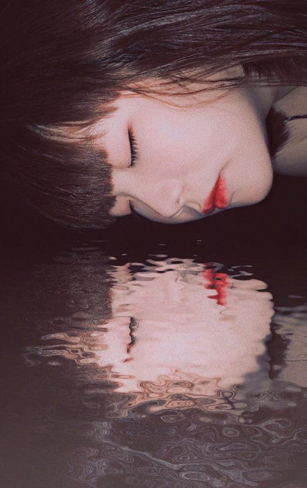 Chỉ cần tìm được góc chụp đẹp, cằm nọng hay má phính cũng trở nên dễ thương như thế này-3