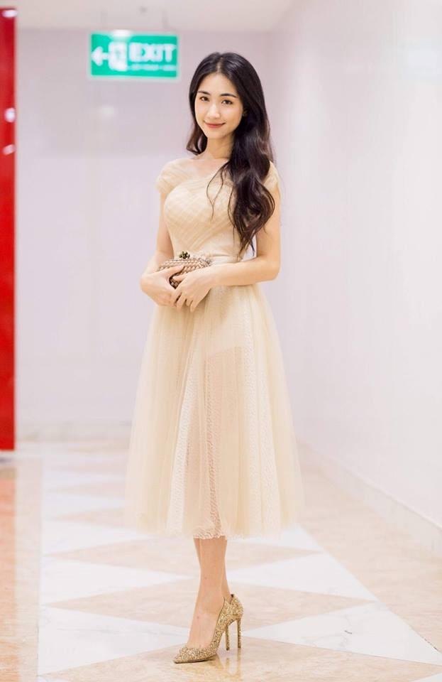 Hòa Minzy vừa nói Chị đừng quá vui vẻ khi em quá xinh đẹp thì antifan đã tặng lại một bức ảnh hết hồn-8