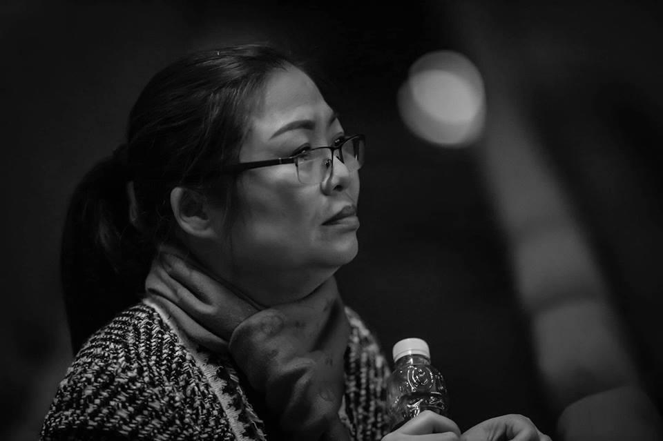 Fan nam mắc bệnh hiểm nghèo quá xúc động khi được Hương Tràm hát tặng riêng hit bự-3