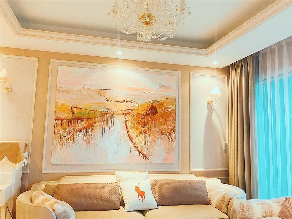 Phạm Hương vừa khoe ảnh giường chiếu, fan dáo dác mừng tủi vì tưởng bở chị Tổng hồi quê-6