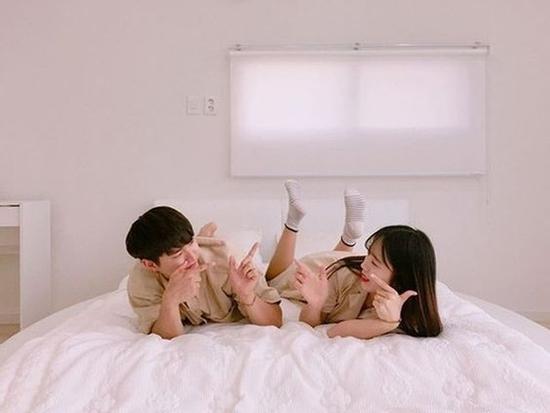 Tử vi Thứ năm ngày 17/1/2019 của 12 cung hoàng đạo: Xử Nữ rắc rối tiền nong, áp lực đè nặng lên Bảo Bình