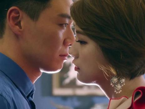 Giả say gạ gẫm người yêu bạn thân lên giường, cô gái nhận cái kết bẽ bàng-2