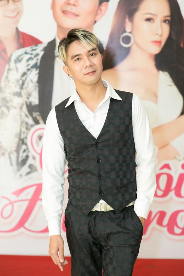 Khánh Đơn bắt tay Nhật Kim Anh, Quách Thành Danh hát Bolero-1