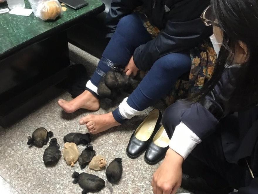 Cuộc chiến ném cam và 10 lễ hội quái đản nhất thế giới-17