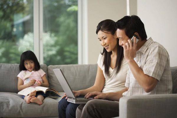 Nằng nặc đòi vợ xin tiền nhà ngoại mua ô tô để dành vào việc này-1