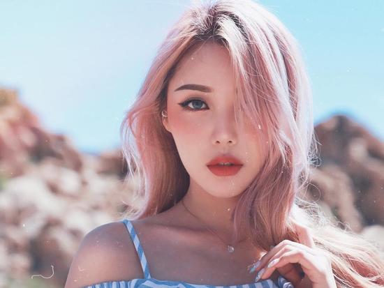 Tử vi thứ Sáu ngày 18/1/2019 của 12 con giáp: Ngọ dễ mâu thuẫn đồng nghiệp, Thân công việc thăng hoa