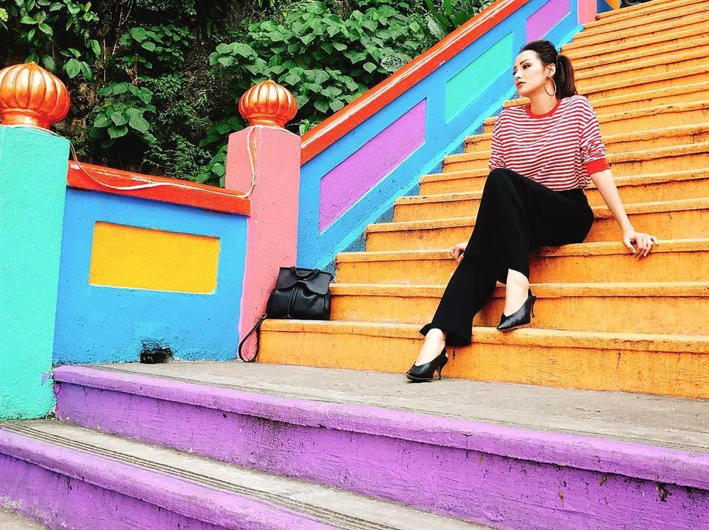 Lý Nhã Kỳ xuất hiện rạng ngời sau nghi vấn kết hôn bí mật từ 2 năm trước-5