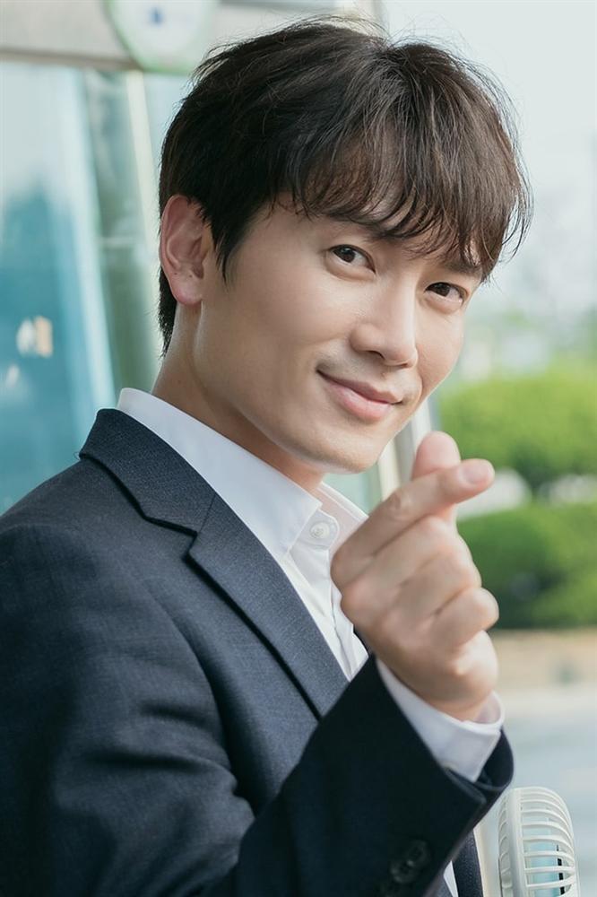 Bạn diễn trầm trồ trước Song Hye Kyo: Nhan sắc của cô ấy ở một đẳng cấp khác-6