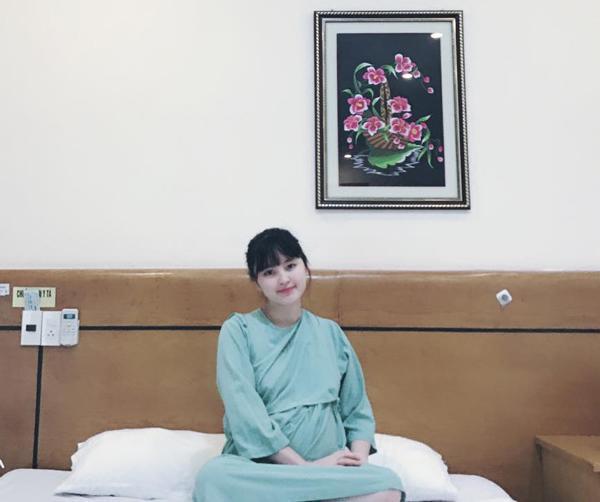 Sau 2 ngày vật vã chuyển dạ, mẹ nuôi bé gái suy dinh dưỡng ở Lào Cai đã sinh bé trai cực đáng yêu-3