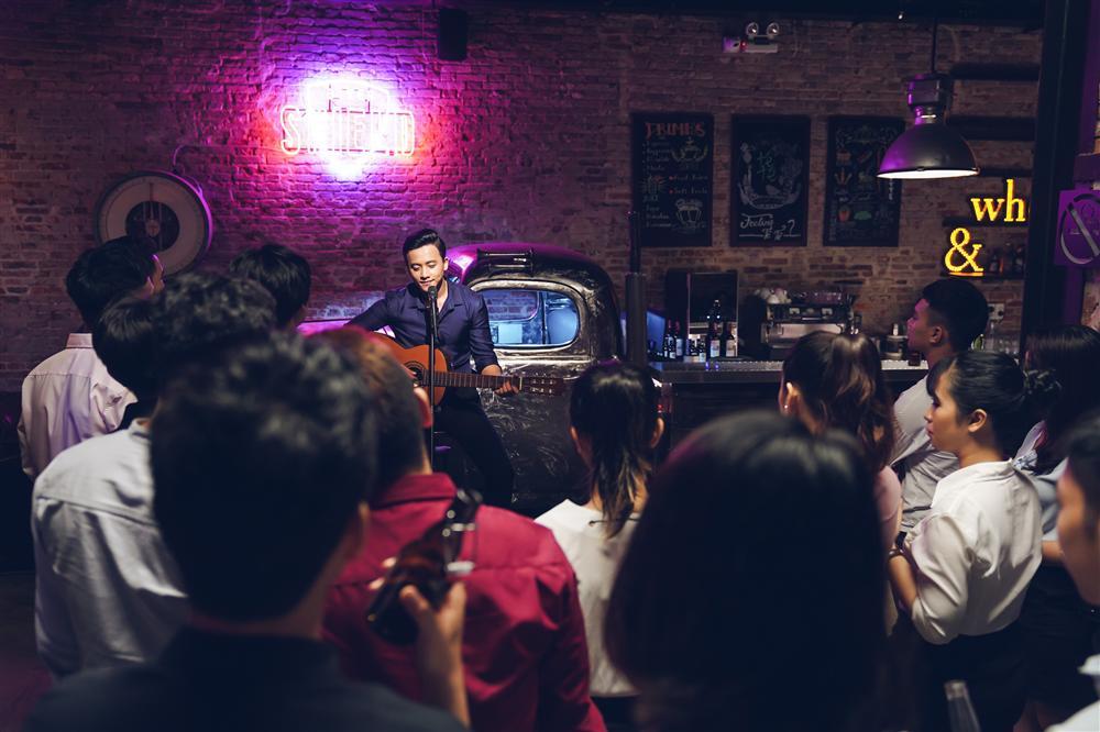 Mai Tài Phến hát hay thế này bảo sao Mỹ Tâm lại chẳng mê mẩn-1