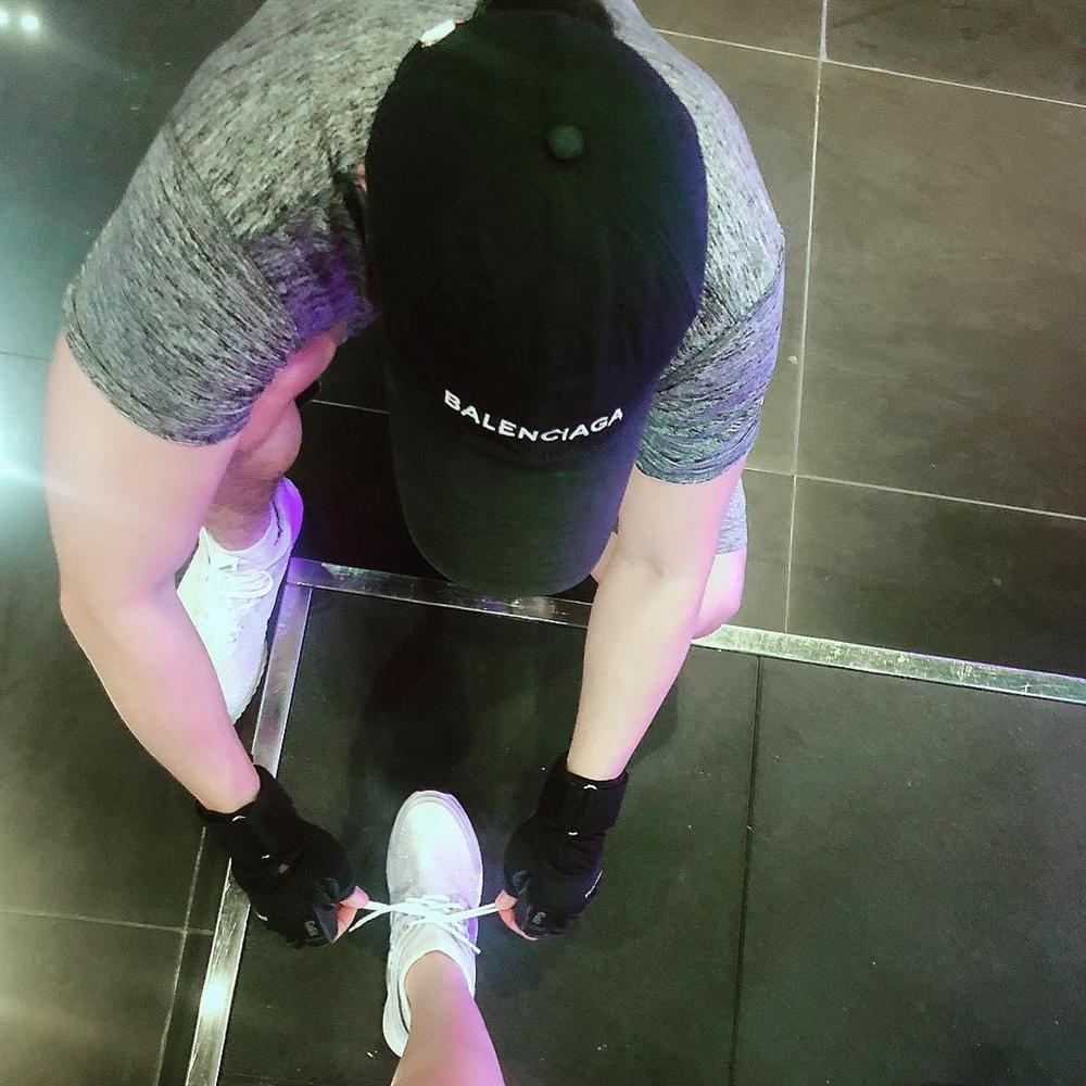 Người đẹp từng từ chối Trường Giang biến phòng gym thành thiên đường tình yêu với bạn trai-6