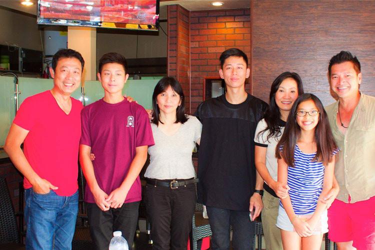 Đọ nhan sắc bà xã 2 danh hài hải ngoại nổi tiếng kín tiếng đời tư-10