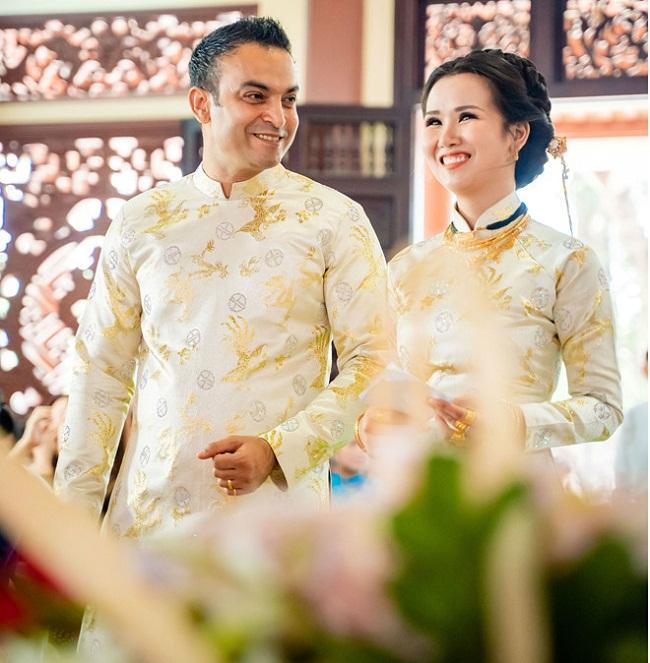 Những mỹ nhân Việt đeo vàng nặng trĩu, cưới đại gia thân thế khủng cỡ nào?-2