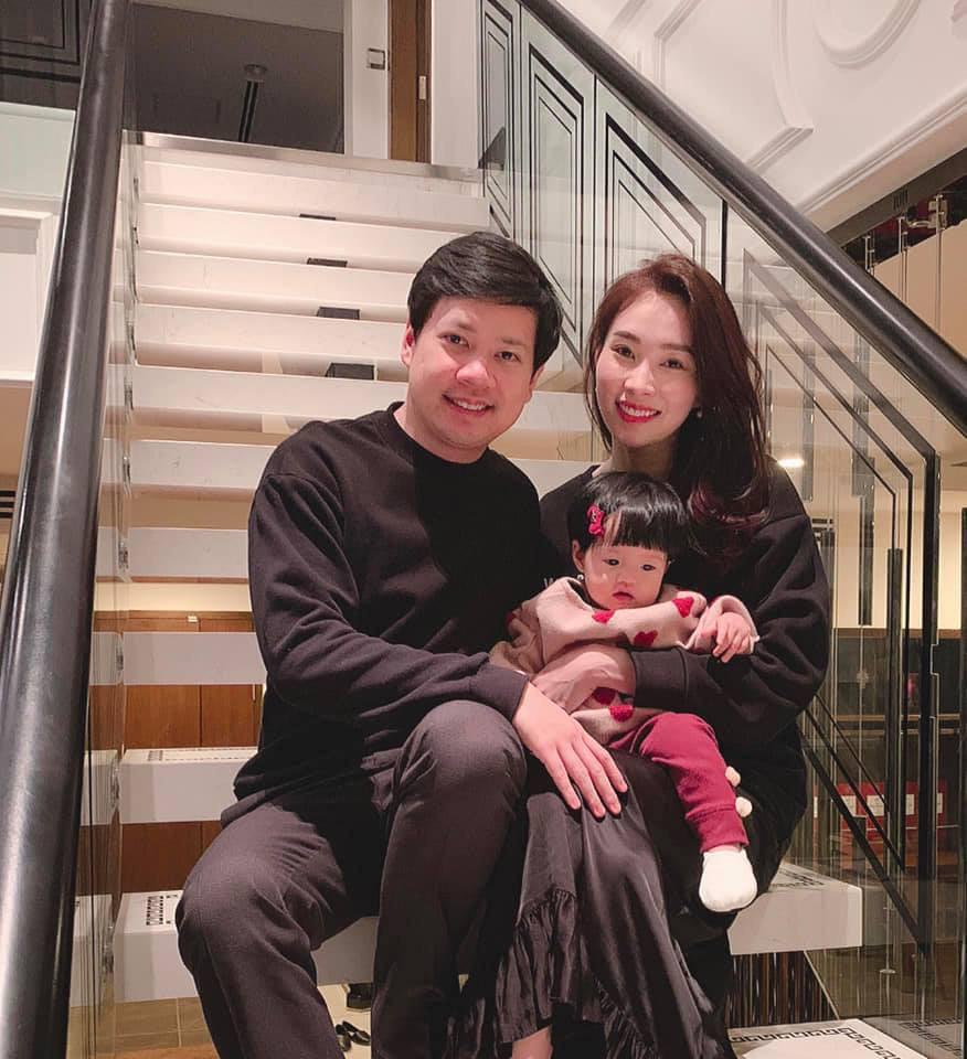 Không bánh kem hay hoa hồng lãng mạn, Đặng Thu Thảo đón sinh nhật bình yên bên ông xã tại trung tâm bảo trợ trẻ em-1