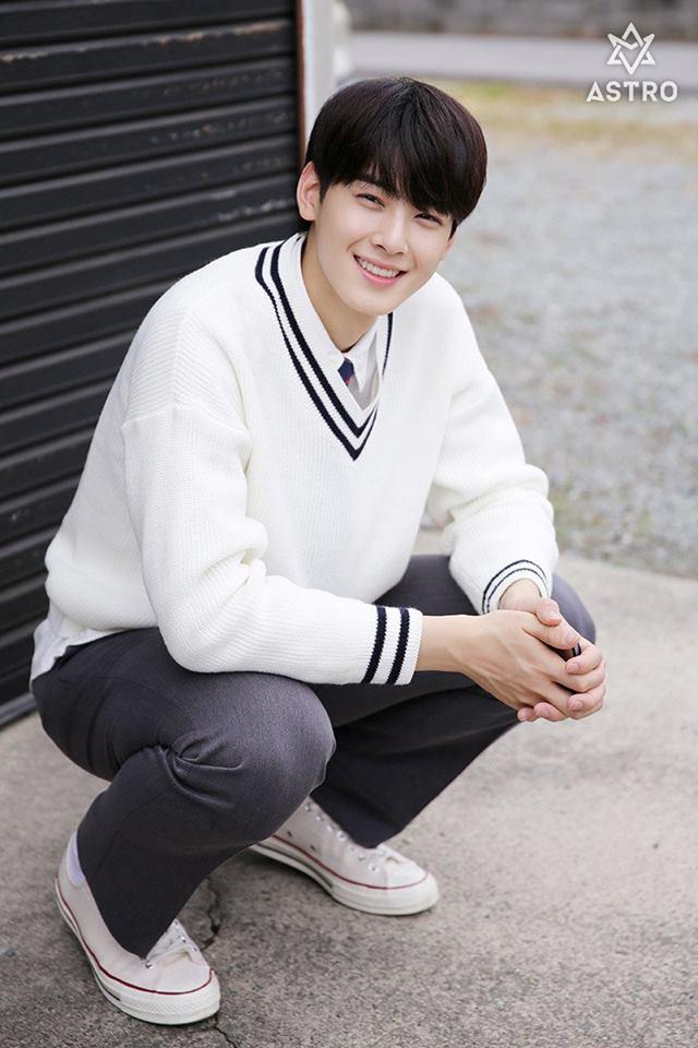 Cận cảnh nhan sắc hoàng tử truyện tranh xứ Hàn, đẹp đến mức không có góc chết-2