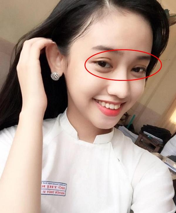 Còn đâu nhan sắc cha sinh mẹ đẻ nhưng Thúy Vi chẳng ngại gì mà không dám nhìn lại hành trình 10 năm lột xác-6