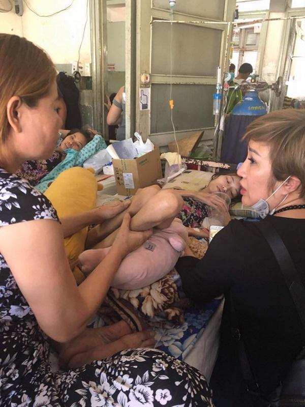 Sức khỏe mẫu Việt 9x ung thư buồng trứng giai đoạn cuối đang rất yếu, 3-4 ngày nay không ăn được gì-2