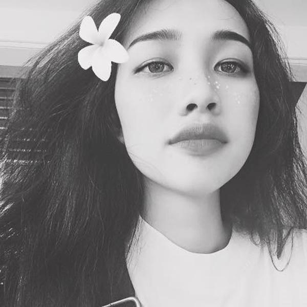 Nhan sắc đời thường của cô gái Việt Nam trong nhóm nhạc Kpop-11