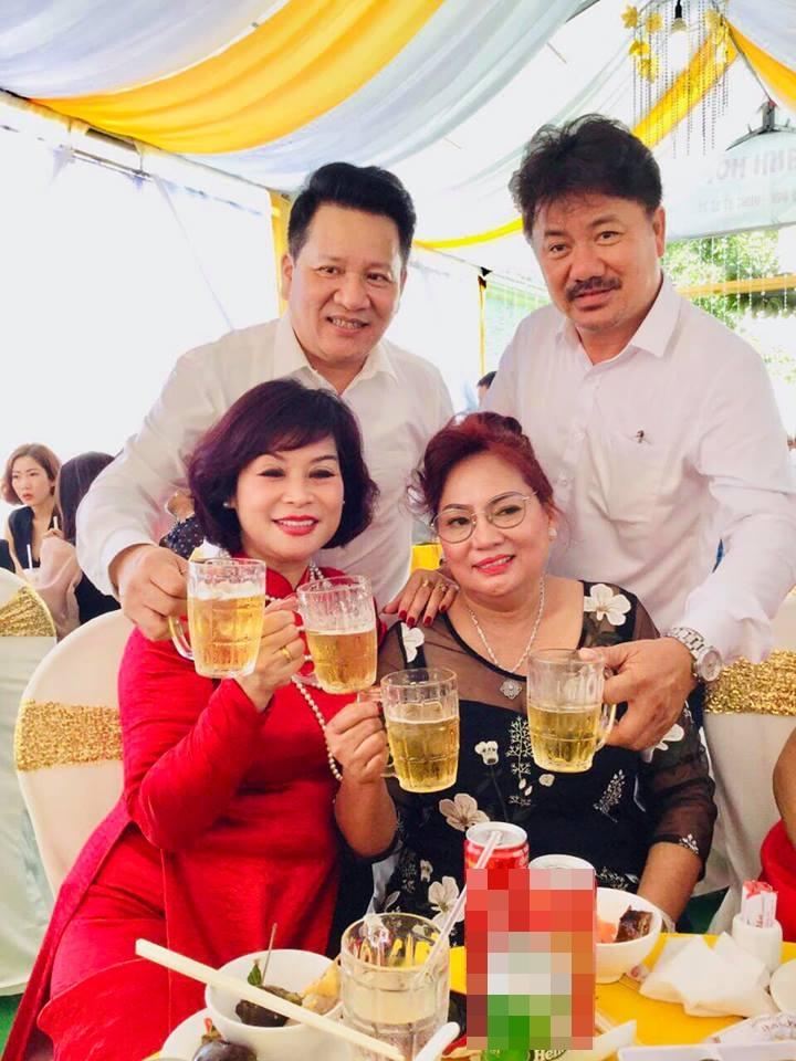 Vân Navy có xinh đẹp, tài giỏi cũng chẳng bằng một lời nhắc nhẹ của mẹ đến bà thông gia khiến con gái càng được yêu-4