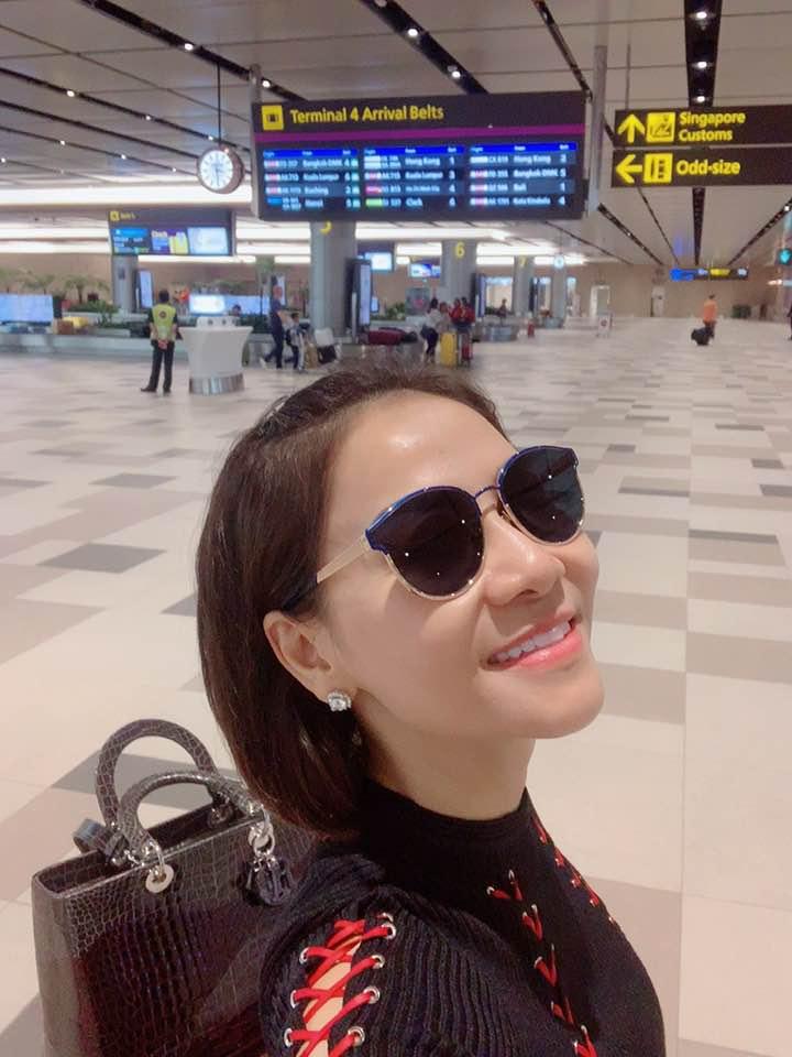 Hồ Ngọc Hà diện vest cực bắt mắt, Hạ Vi phân vân chiếc cài áo đang ở đâu-9