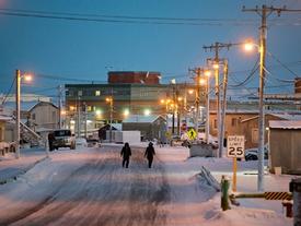 Thị trấn ở Alaska mỗi năm có 65 ngày sống trong bóng tối Thị trấn ở Alaska mỗi năm có 65 ngày sống trong bóng tối