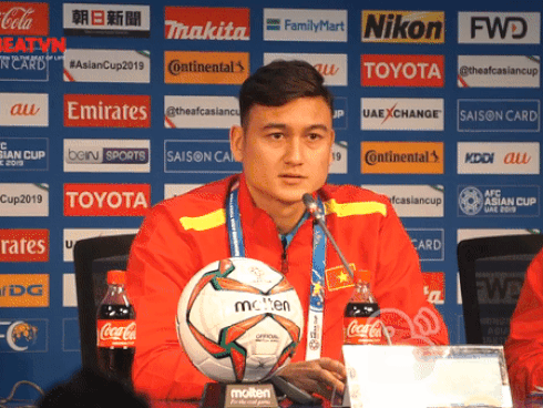 Không phải bạn gái, trước trận quyết chiến Jordan thủ môn Đặng Văn Lâm tiết lộ thứ tuyển Việt Nam luôn nhớ mỗi khi xa nhà-1