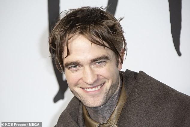 Robert Pattinson xuất hiện với gương mặt hốc hác, phờ phạc khó hiểu-2