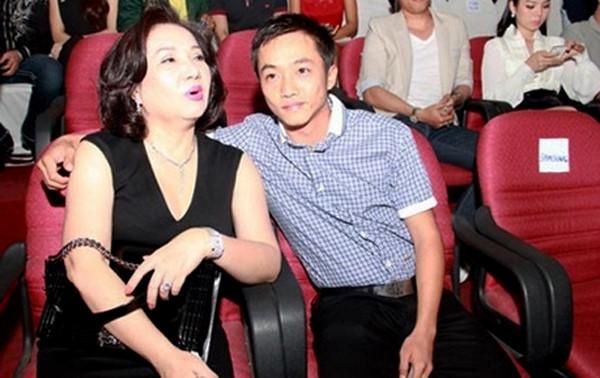 Nữ đại gia Nguyễn Thị Như Loan gây sốt với những lần hiếm hoi xuất hiện bên dâu cũ Hà Hồ và dâu mới Đàm Thu Trang-1