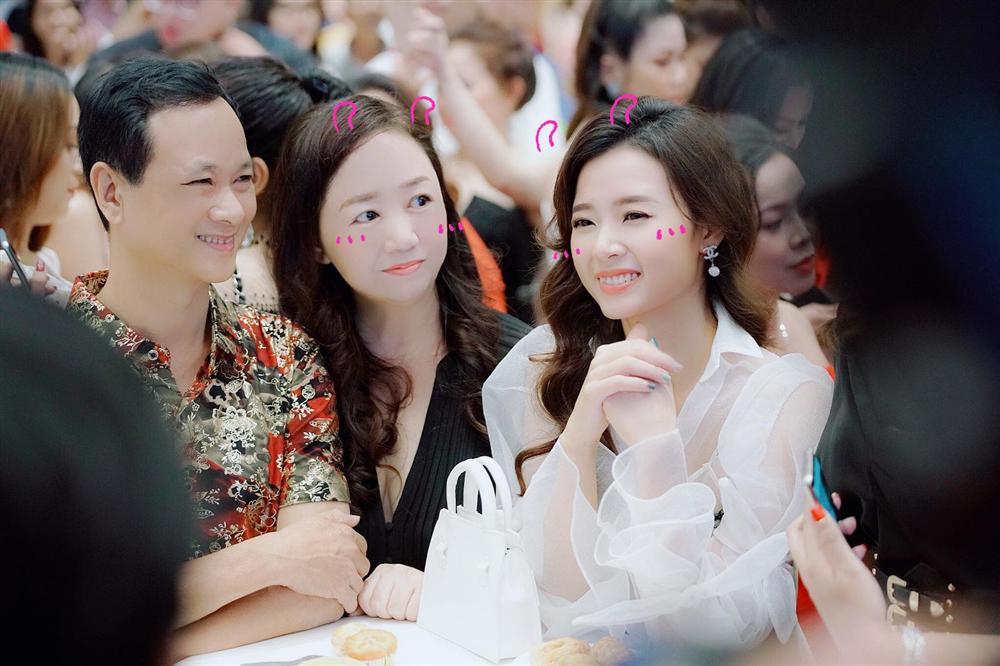 Tình cũ Bùi Anh Tuấn - hot girl Lilly Luta đốt mắt với khoảnh khắc khỏa thân đẹp không góc chết-7