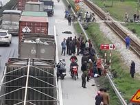 Hải Dương: Xe tải đâm đoàn đưa tang, 8 người chết Hải Dương: Xe tải đâm đoàn đưa tang, 8 người chết