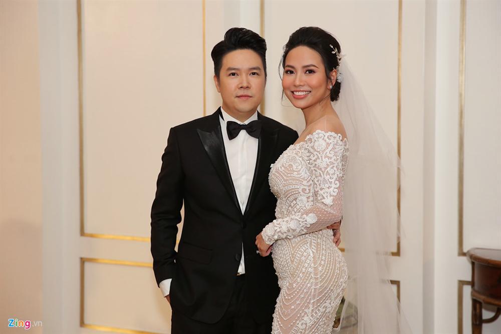 Trời ơi tin được không: Chưa đầy 1 tháng đầu năm mà showbiz Việt đã có 7 cặp sao nên duyên chồng vợ-5