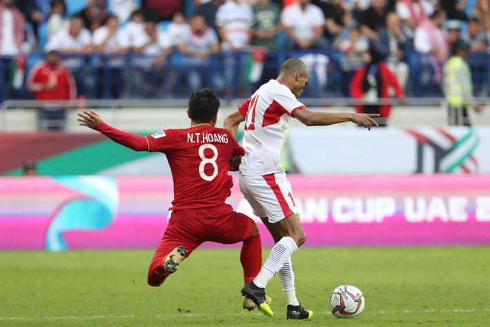 Trọng Hoàng: Chiến binh không phổi của ĐT Việt Nam-5