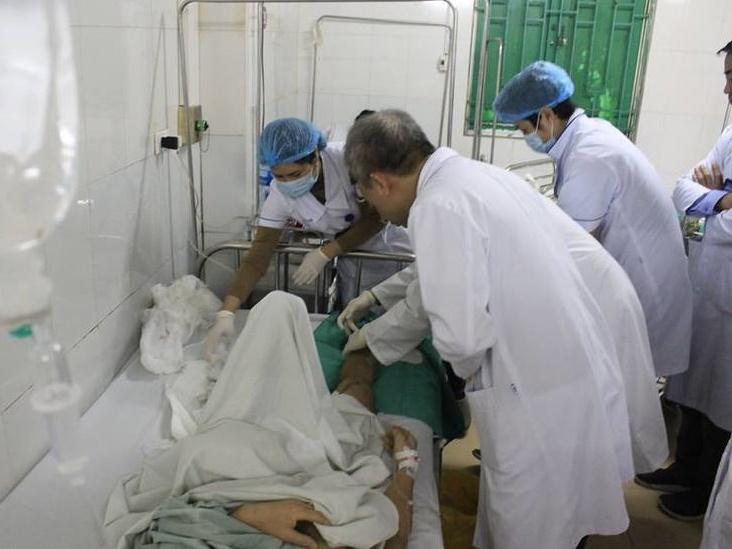 Người phụ nữ ở Hòa Bình ngừng tim 60 phút, sốc điện 2 lần đã hồi sinh kỳ diệu-4