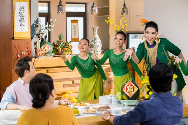Bùa ăn của Quang Trung - Huỳnh Lập chiếm sóng showbiz-2