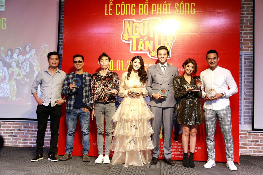 Dương Cẩm Lynh trải lòng về những khó khăn khi vừa làm mẹ đơn thân vừa đóng phim-5