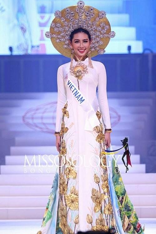 Năm 2018 của dàn mỹ nhân Việt mặc quốc phục lên sàn đấu thế giới: Ai gây ấn tượng mạnh nhất?-12
