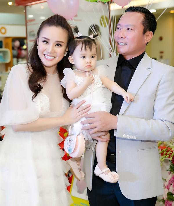 Vy Oanh bức xúc khi nhiều đàn anh, đàn chị cướp công sức của nghệ sĩ trẻ bằng cách cover-4