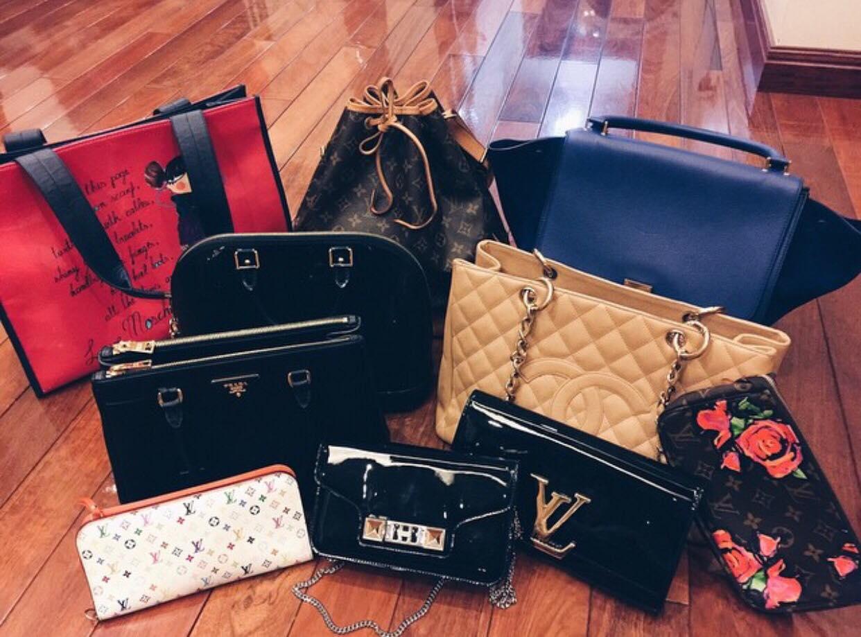 Bóc giá loạt hàng hiệu chất như núi của hai cô bạn gái cầu thủ Duy Mạnh, Quang Hải: Ai mạnh hơn?-8