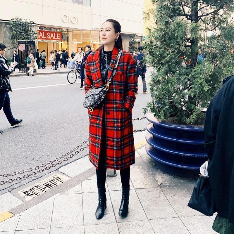 Sau sinh, Chúng Huyền Thanh khoe body nuột hơn cả thời thi The Face - Tiểu Vy lên đồ sexy nhất từ trước đến nay-5