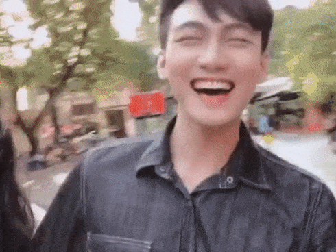 Xõa tóc dài rồi nhắm nghiền mắt, Nam Em dập phím đàn piano điên đảo khiến người xem rợn tóc gáy-1