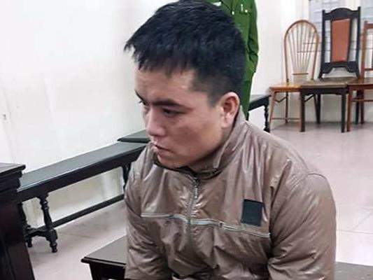 Kinh hoàng nhóm côn đồ cầm dao, kiếm... truy sát người tại quán ăn đêm-3