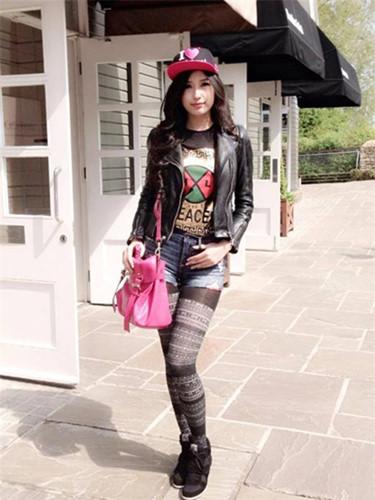 Ai cũng hú hồn, tưởng Mai Phương Thúy đăng ảnh khỏa thân cho đến khi dụi mắt nhìn lại-12