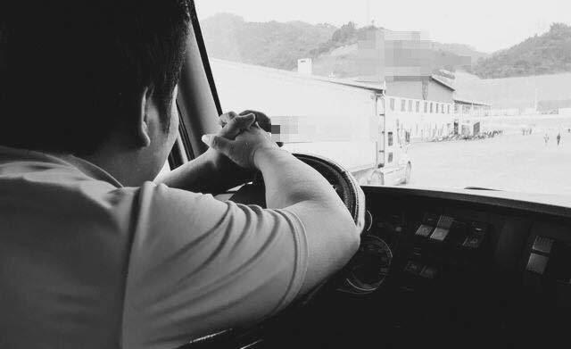 Tâm sự tài xế đường dài: Dùng ma túy, anh chạy xe 12 tiếng không biết mệt-1