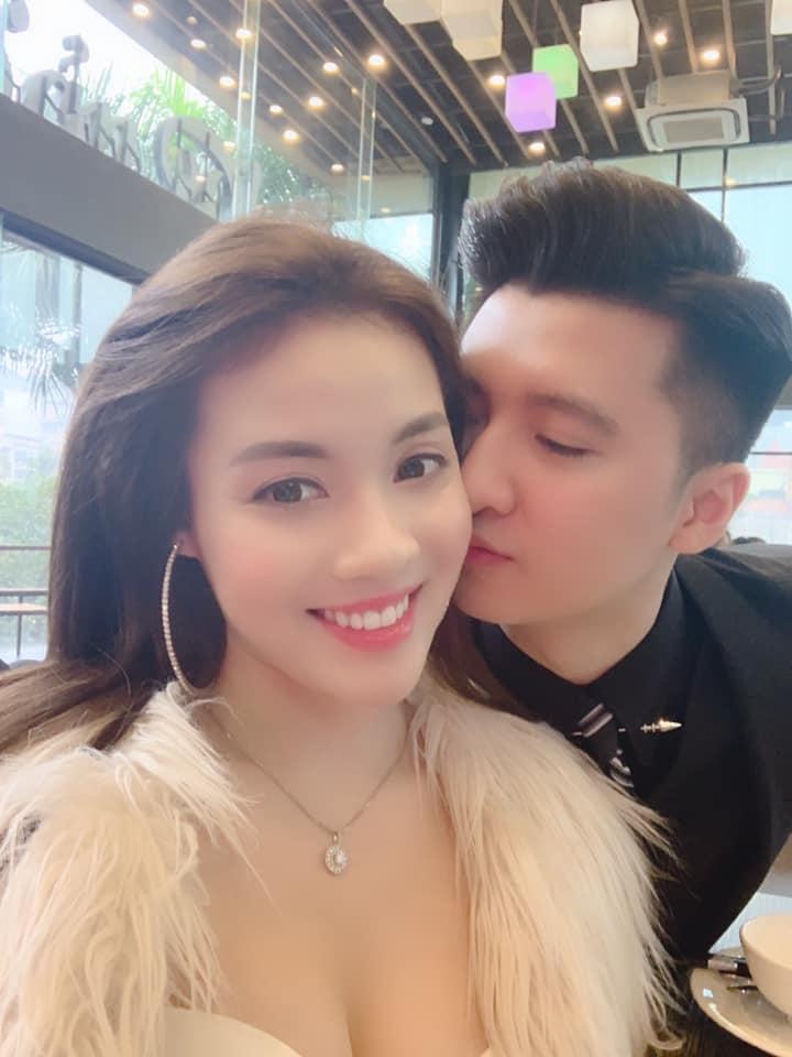 Hủy hôn với con trai NS Hương Dung, nữ giảng viên xinh đẹp cuối cùng đã có người yêu mới đẹp trai như hotboy-7