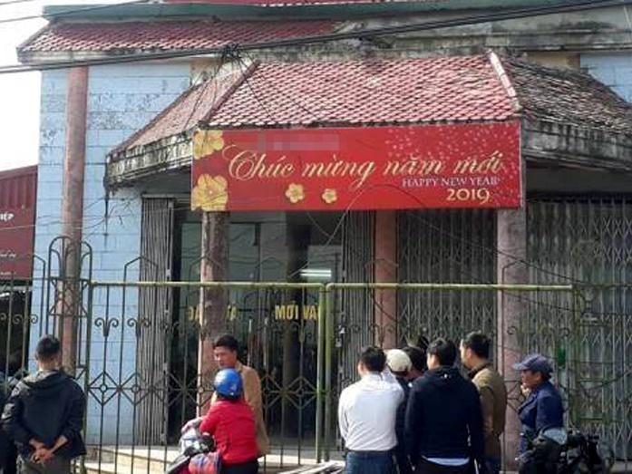 Nghi can cướp ngân hàng mang tiền đi trả nợ và cho bạn gái-3