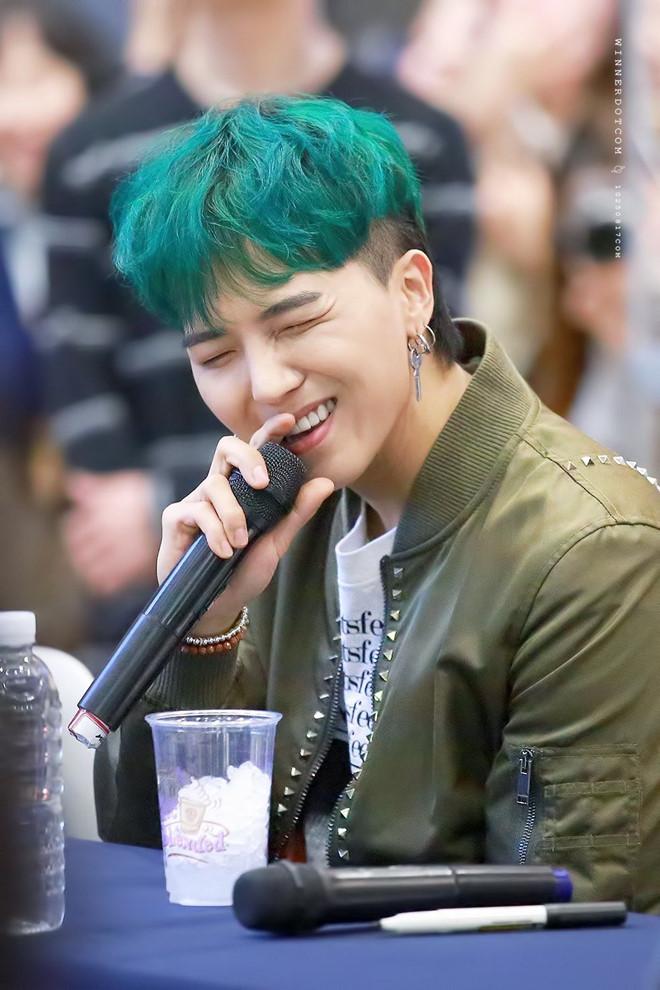 10 màu tóc nổi bật trong dịp Tết lấy cảm hứng từ sao Hàn-4